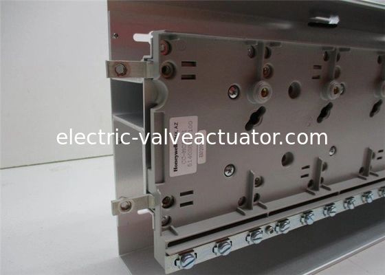 Un buon prezzo. Honeywell TCD3000 Termocouple Board CC-MCAR01 51403892-100 in linea