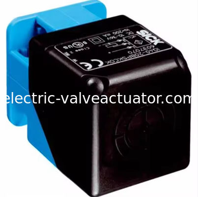 Un buon prezzo. Nuovo sensore di prossimità originale IQ40-40NPSKC0K in linea