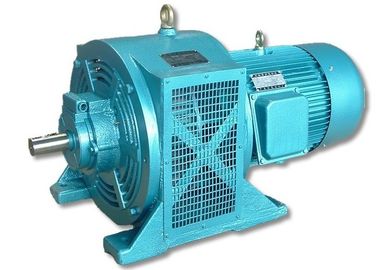 Un buon prezzo. Regolatore elettromagnetico di CA 3 motori elettrici di fase per agitazione industriale 3 chilowatt, 2.2 chilowatt in linea