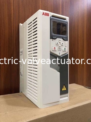 Un buon prezzo. ABB Inverter ACS580-01-169A-4 Potenza 90kW, tensione trifase 380V-480V in linea