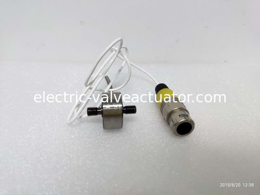 Un buon prezzo. Honeywell Sensotec Miniature Sensor Load Cell 060-1432-07 Model 31 1000 lb Range in linea