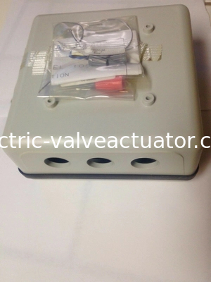 Un buon prezzo. 1055-01-11-24-32 Analizzatore di pH EMERSON Digitale Solu Compll 1055 115/230V 50/60HZ 8W in linea