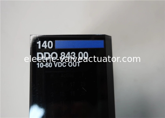 Un buon prezzo. Schneider 140DDO84300 Uscita DC a commutazione 16 punti 10-60 VDC 2 serie di isolamento 2A per punto in linea