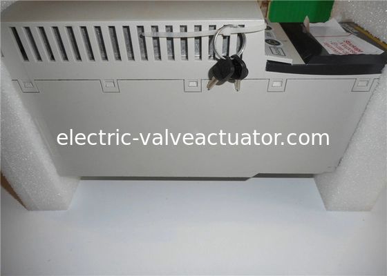 Un buon prezzo. Peso 10 /2/ del CPU 2.00lbs dello SpA di 140CPU65260 Modicon Quantum 4 scanalature in linea