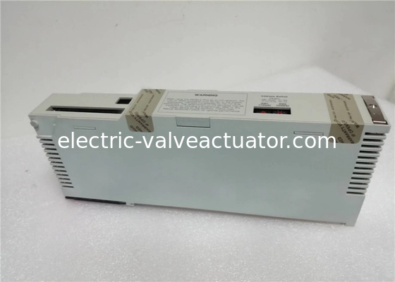 Un buon prezzo. Schneider 140DVO85300 uscita 32 punti 10-30 VDC 4 serie di isolamento 0.5A per punto in linea