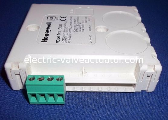 Un buon prezzo. HONEYWELL TC811E1023 Short Circuit Isolator Module 15 To 30VDC 200uA At 24VDC 15 MA in linea
