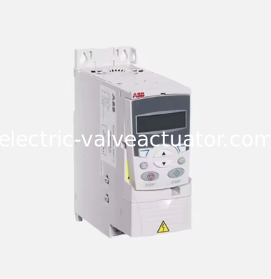 Un buon prezzo. New ABBs ACS355 Series Inverter Drive ACS355-01E-04A7-2 in linea