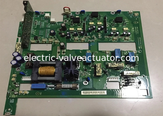 Un buon prezzo. Scheda driver ABB Circuit Interface RINT-5611C per serie ACS800 IP20 Classe 12VDC in linea