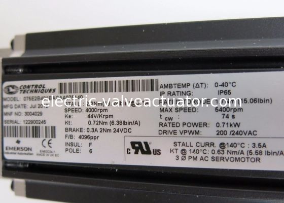 Un buon prezzo. 075E2B401BACAA075140 Servo Motor FM 75 MM Frame Size 220 VAC Standard Peak Torque in linea