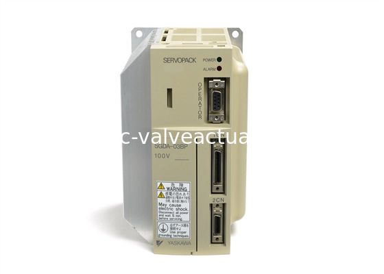 Un buon prezzo. Yaskawa SGDA-03BP Serie Sigma AC Servo Drive Servopack 100 V Servomotore SGM in linea