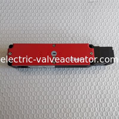 Un buon prezzo. EUCHNER TP3-4141A024M high-performance safety switch, suitable for automation control systems in linea